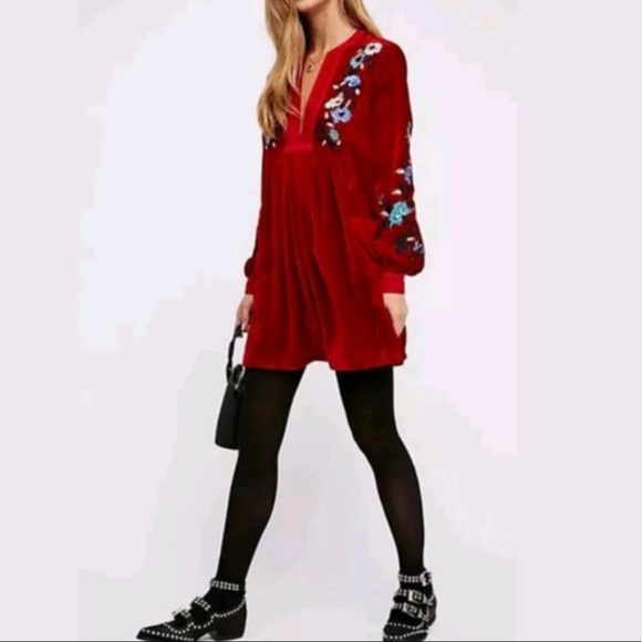Free People Dresses & Skirts - FREE PEOPLE Mia embroider velvet mini swing dress